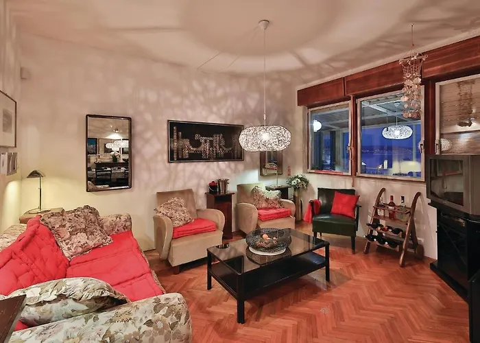 בית נופש Amazing In Seget Donji With Kitchen