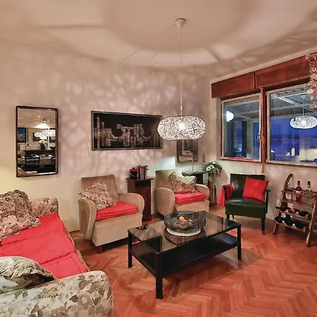 Nyaraló Amazing In Seget Donji With Kitchen