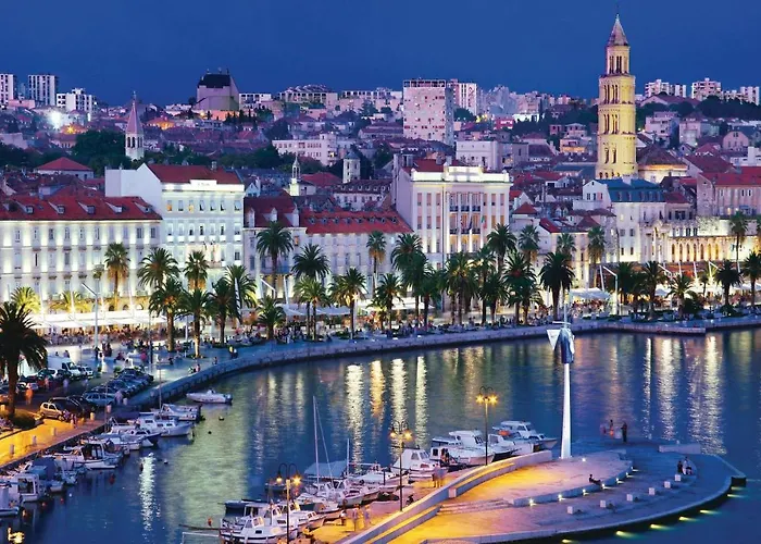 Amazing In Seget Donji With Kitchen