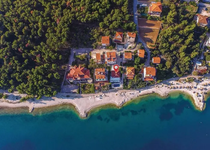 Amazing In Seget Donji With Kitchen * Trogir