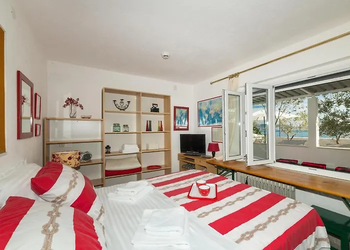 Nyaraló Amazing In Seget Donji With Kitchen